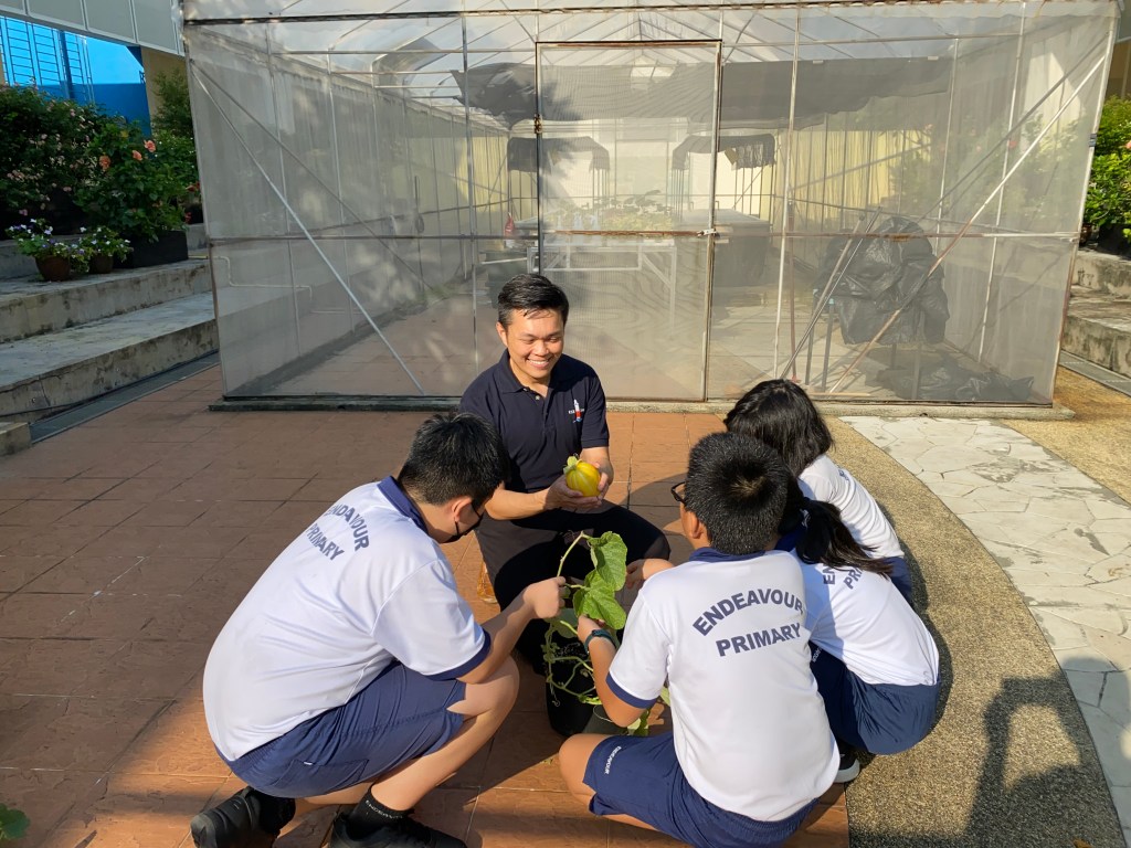 Am I A “Difficult” Parent? How to Build A Positive Parent-Teacher Relationship